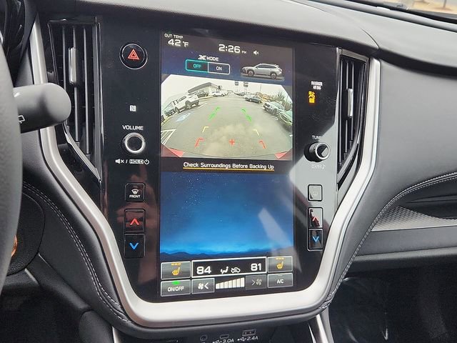 Used 2025 Subaru Outback Premium image 17