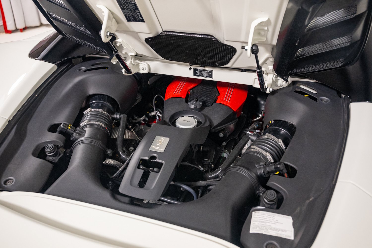 Certified 2017 Ferrari 488 Spider RWD image 64