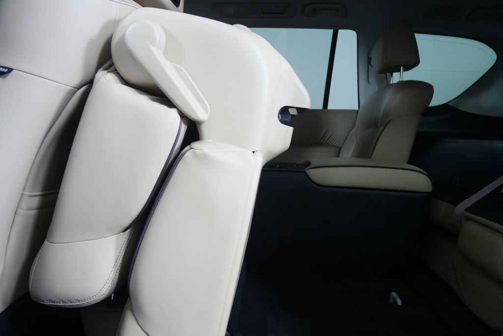 Used 2021 Nissan Armada Platinum w/ Captain's Chairs Package RWD image 16