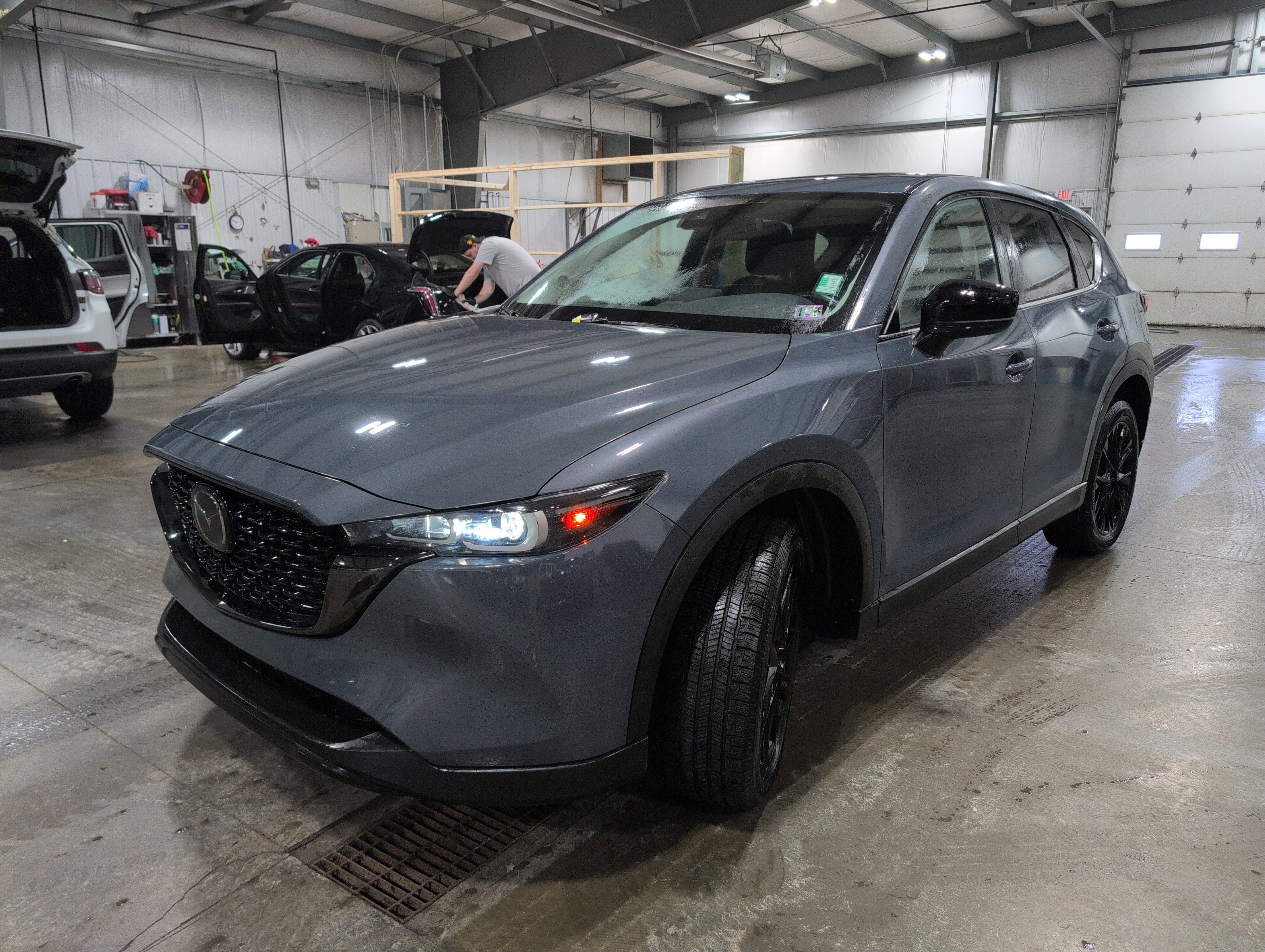 Used 2023 MAZDA CX-5 Carbon Edition AWD/4WD image 6