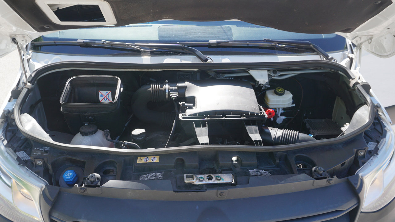 Used 2022 Mercedes-Benz Sprinter 2500 image 25