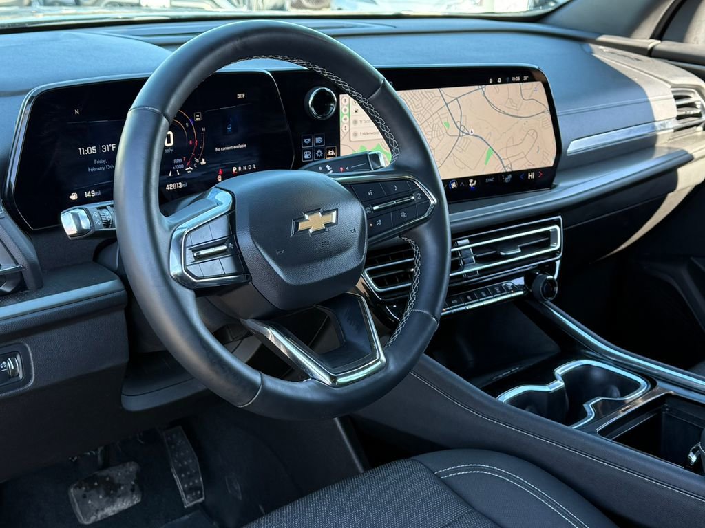Used 2024 Chevrolet Traverse LT image 21