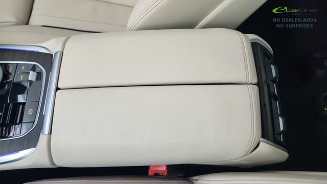 Used 2024 BMW X7 xDrive40i w/ Parking Assistance Package AWD/4WD image 61
