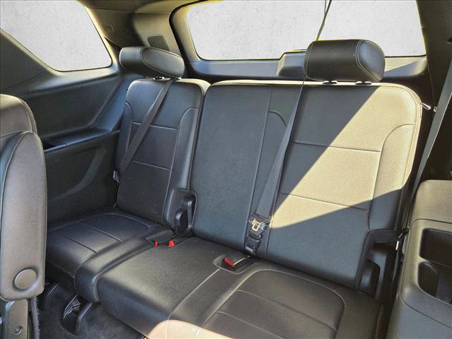 Used 2023 Chevrolet Traverse Premier w/ LPO, Cargo Package image 19
