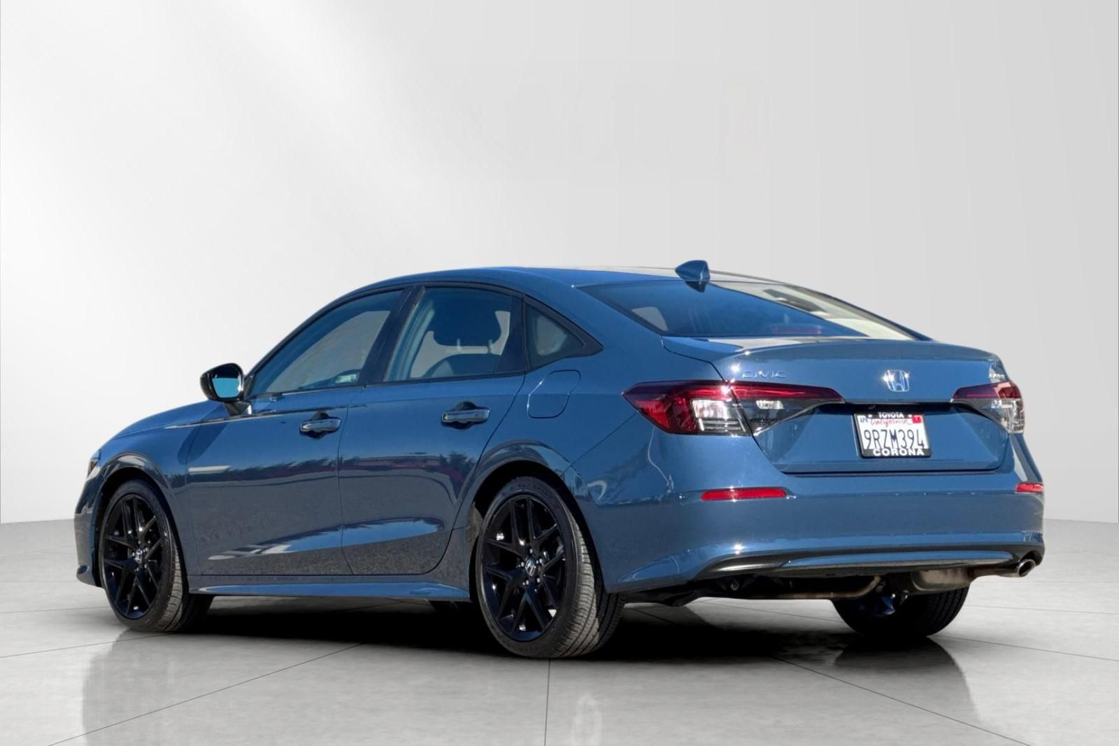 Used 2025 Honda Civic Sport image 5