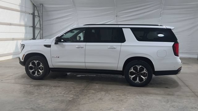 New 2026 GMC Yukon XL AT4 Ultimate AWD/4WD image 6