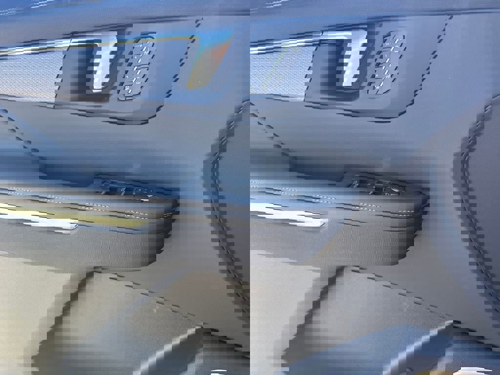 New 2026 Buick Enclave Sport Touring w/ Power Package image 19