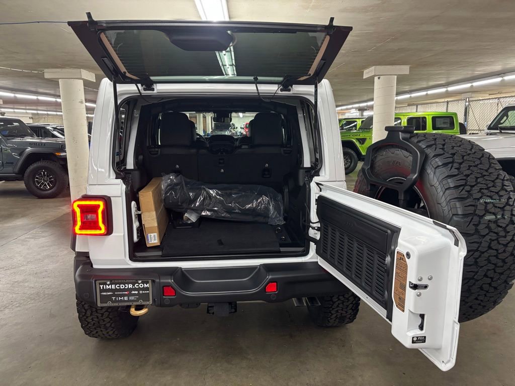 New 2025 Jeep Wrangler Unlimited Rubicon 392 image 13