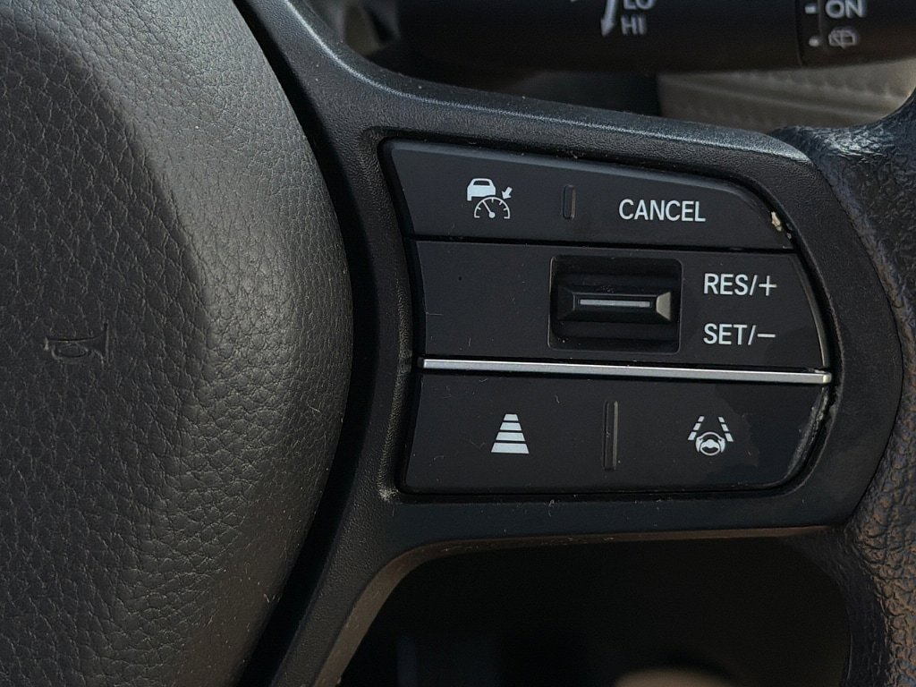 Used 2024 Honda HR-V LX image 16