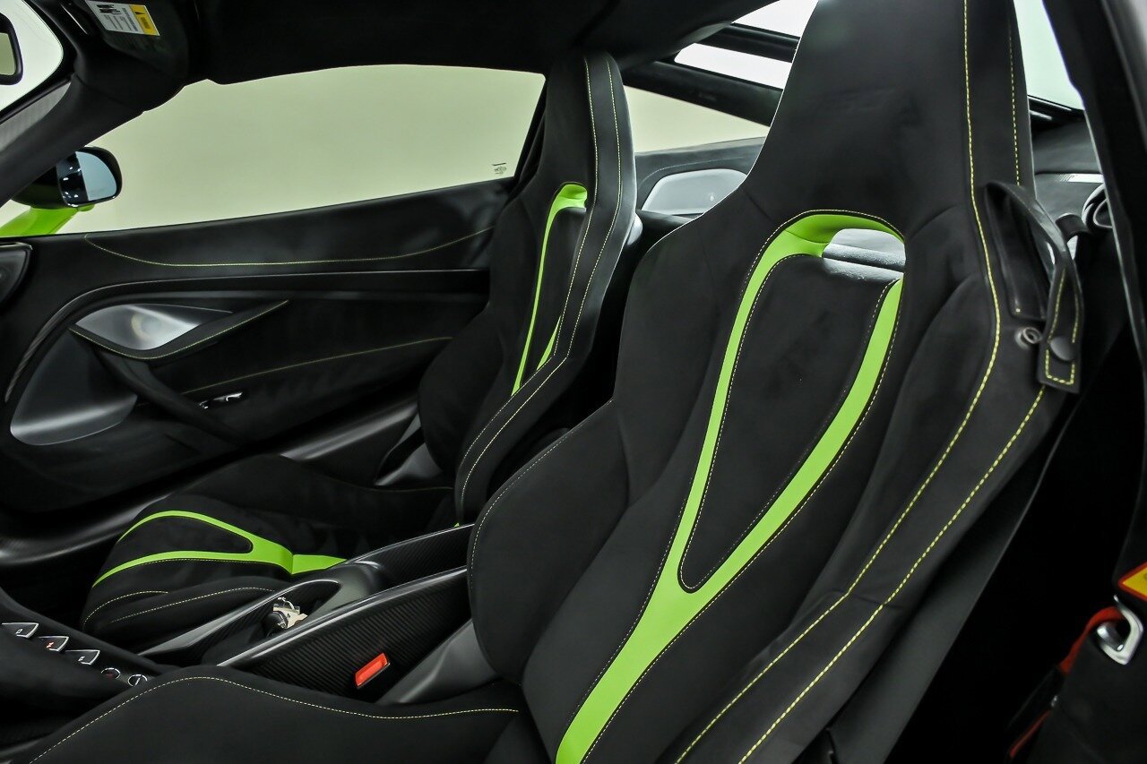 Used 2021 McLaren 765LT RWD image 23