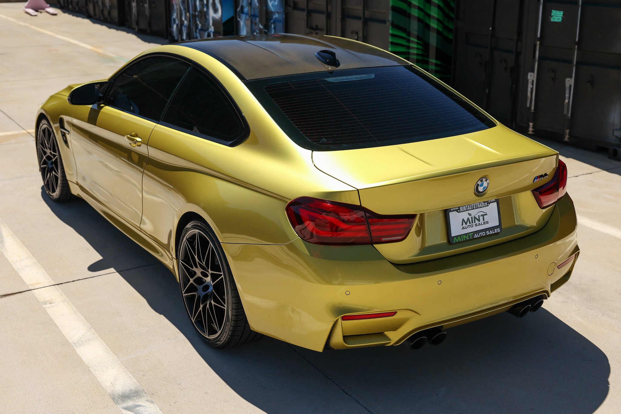 Used 2020 BMW M4 Coupe w/ Competition Package RWD image 8