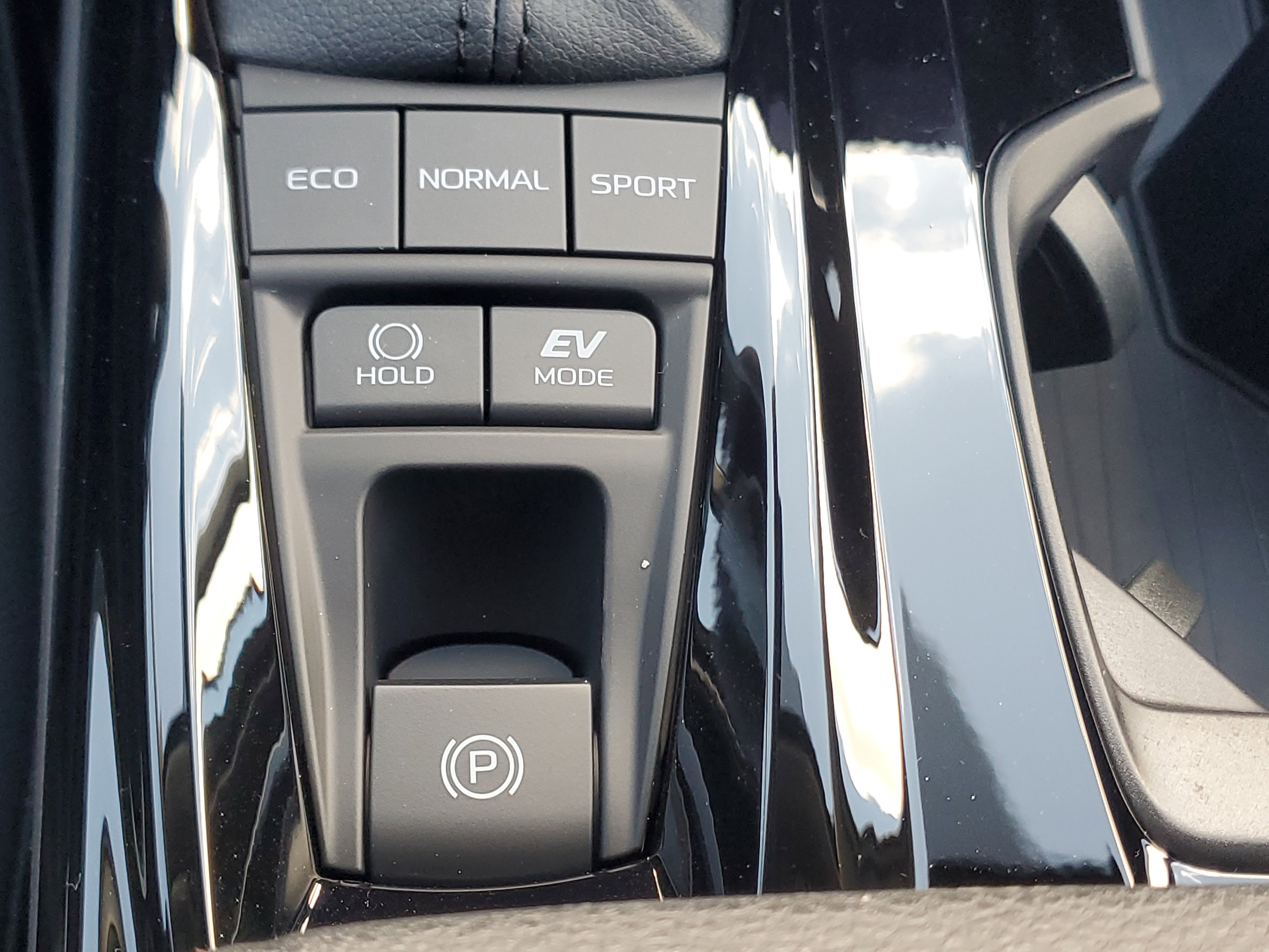 Used 2026 Toyota Camry XLE image 31