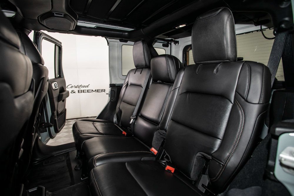 Used 2023 Jeep Wrangler Unlimited Rubicon 392 AWD/4WD image 17