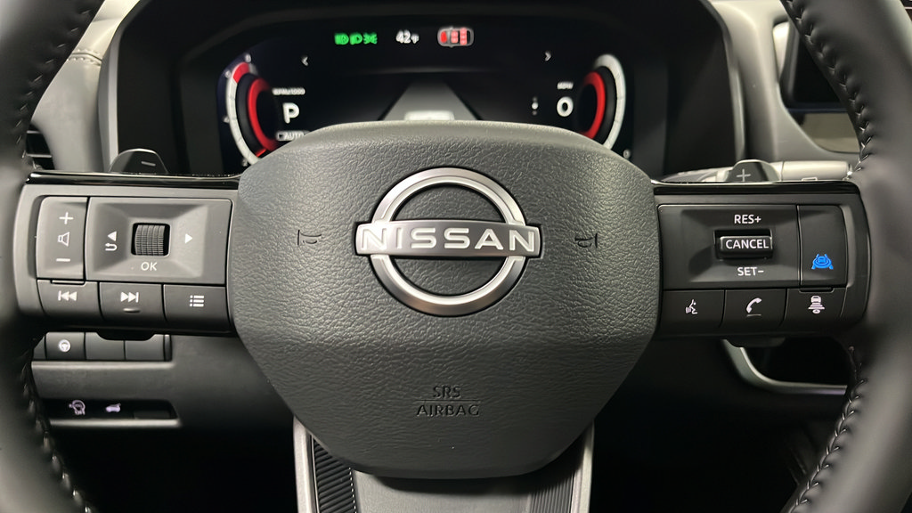 New 2026 Nissan Rogue Platinum AWD/4WD image 16
