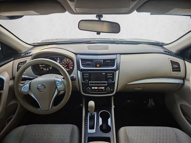 Used 2017 Nissan Altima 2.5 SV FWD image 18