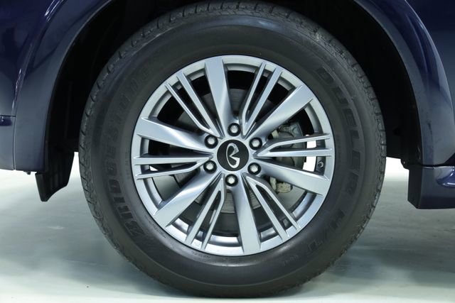 Used 2024 INFINITI QX80 Luxe image 8