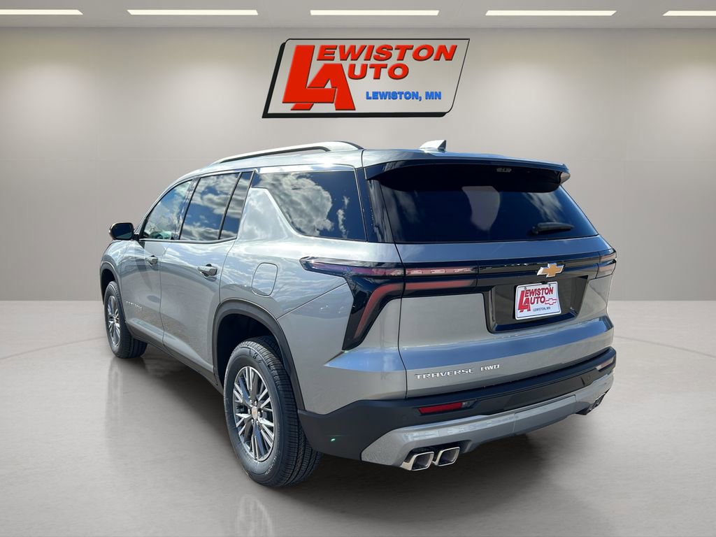 New 2026 Chevrolet Traverse LT w/ Driver Confidence Package AWD/4WD image 11