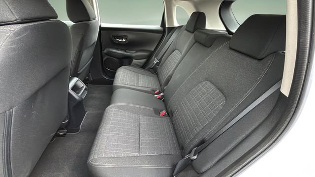 Used 2023 Honda HR-V LX image 19