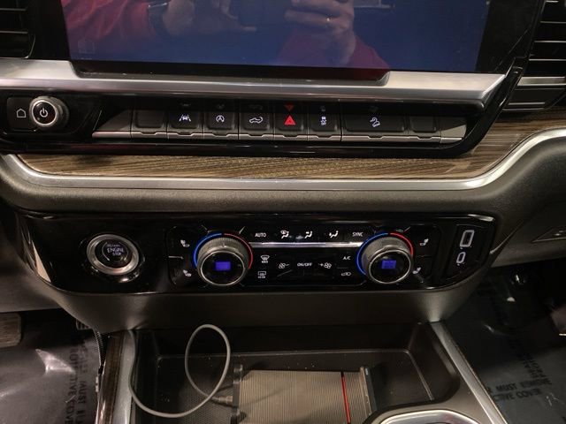 Used 2023 Chevrolet Silverado 1500 LT image 24