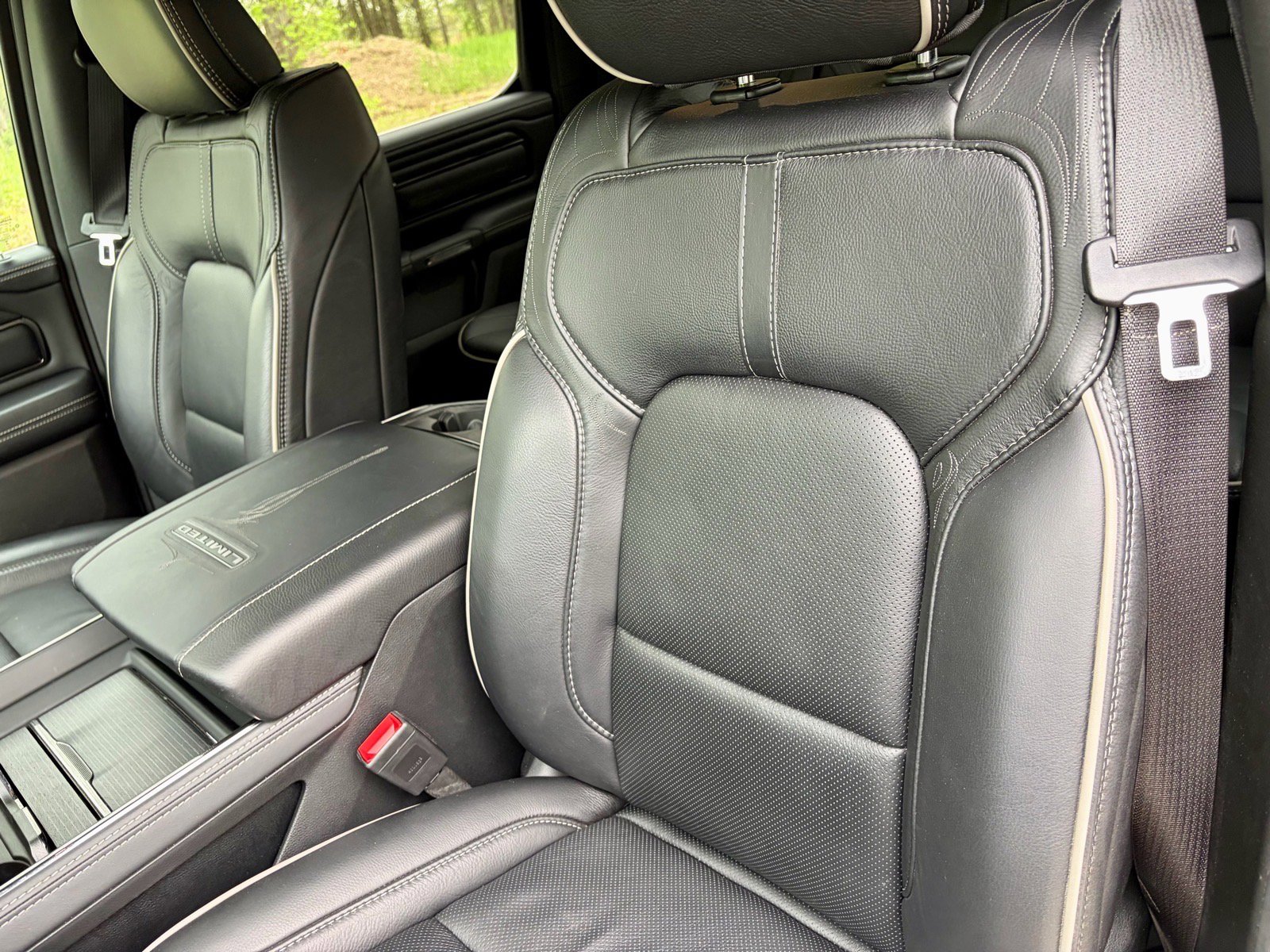 Used 2024 RAM 1500 Limited image 4