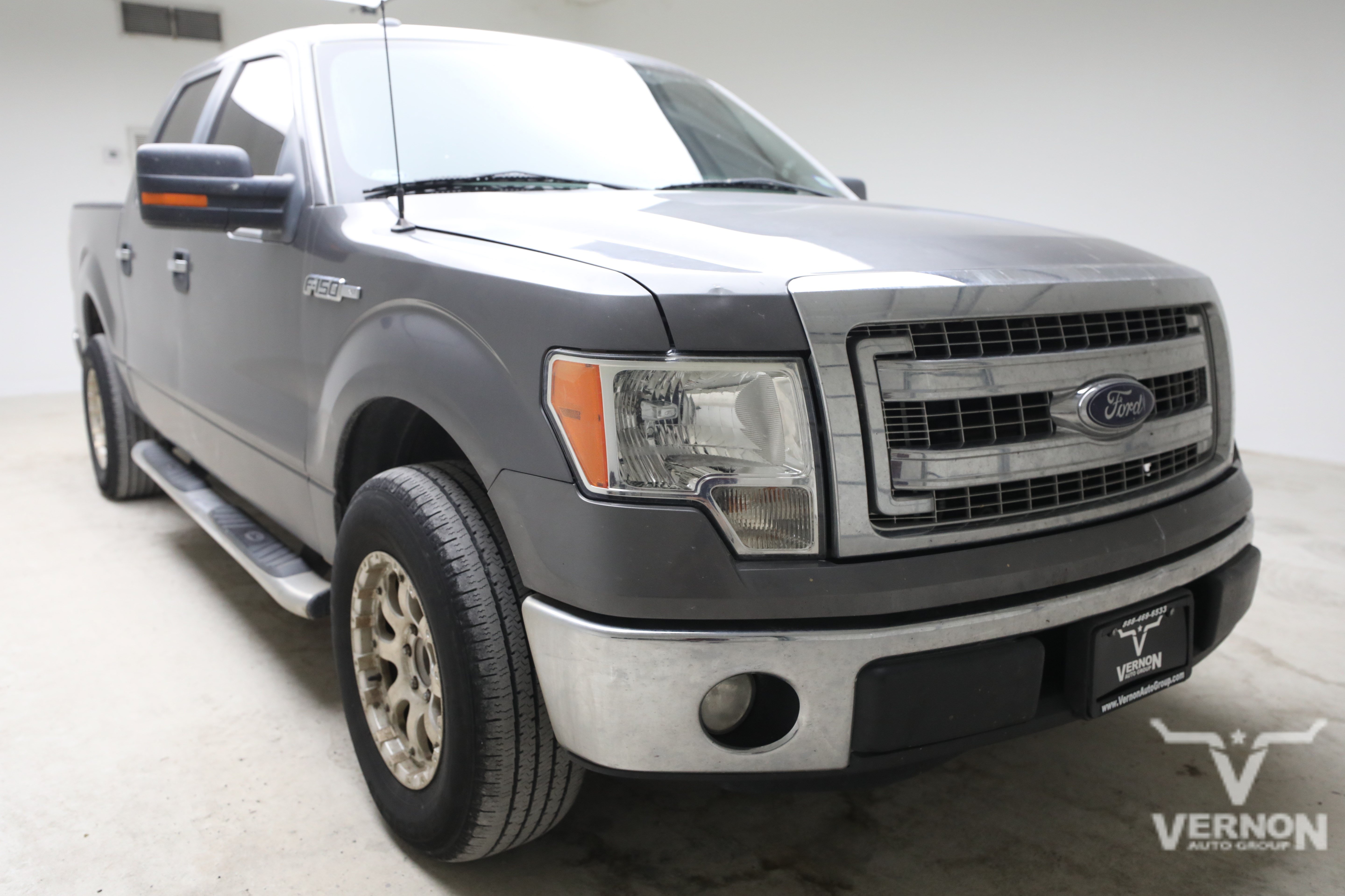 Used 2013 Ford F150 XLT w/ Luxury Equipment Group RWD image 5