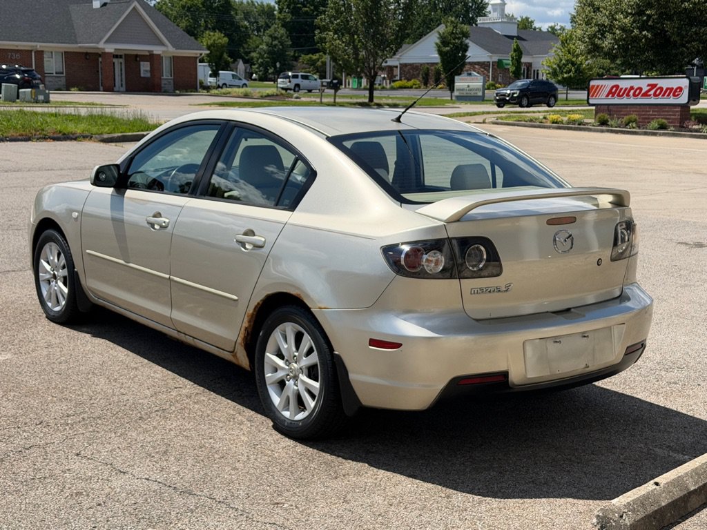 Used 2008 MAZDA MAZDA3 i Touring FWD image 3