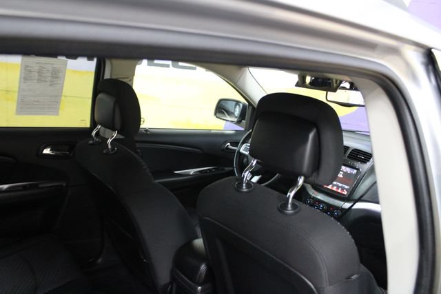 Used 2016 Dodge Journey SXT w/ Blacktop Package FWD image 10