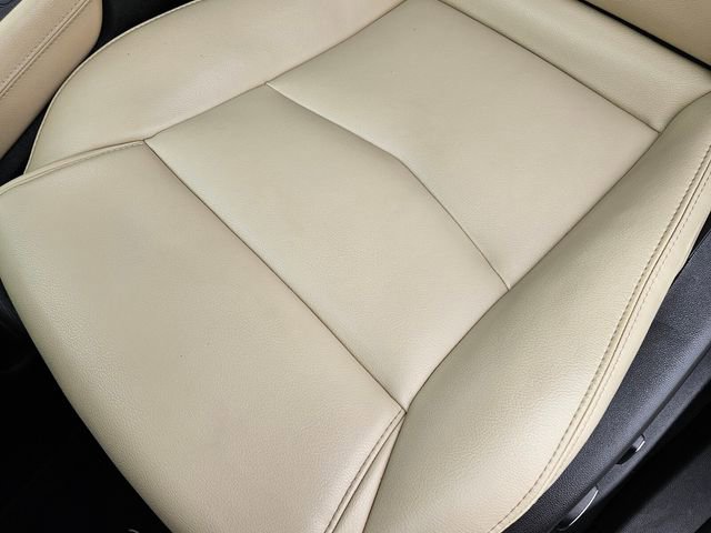 Used 2018 Cadillac XT5 FWD image 11