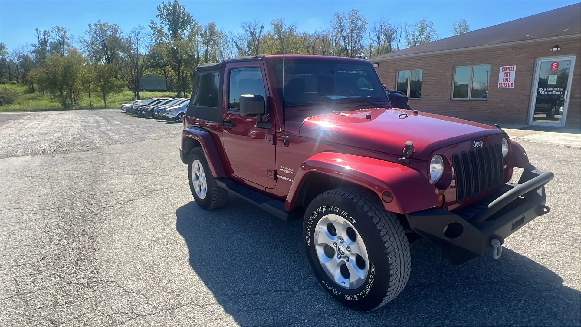 Used 2013 Jeep Wrangler Sahara w/ Dual Top Group AWD/4WD image 4