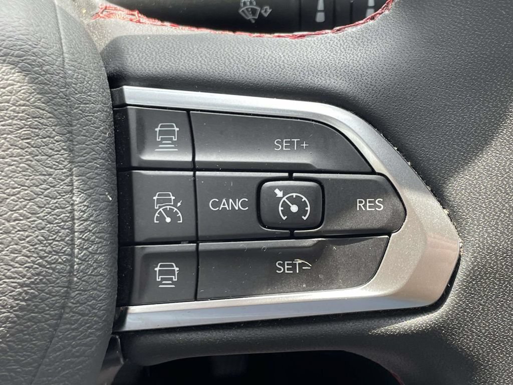 Certified 2025 Jeep Compass Trailhawk AWD/4WD image 31