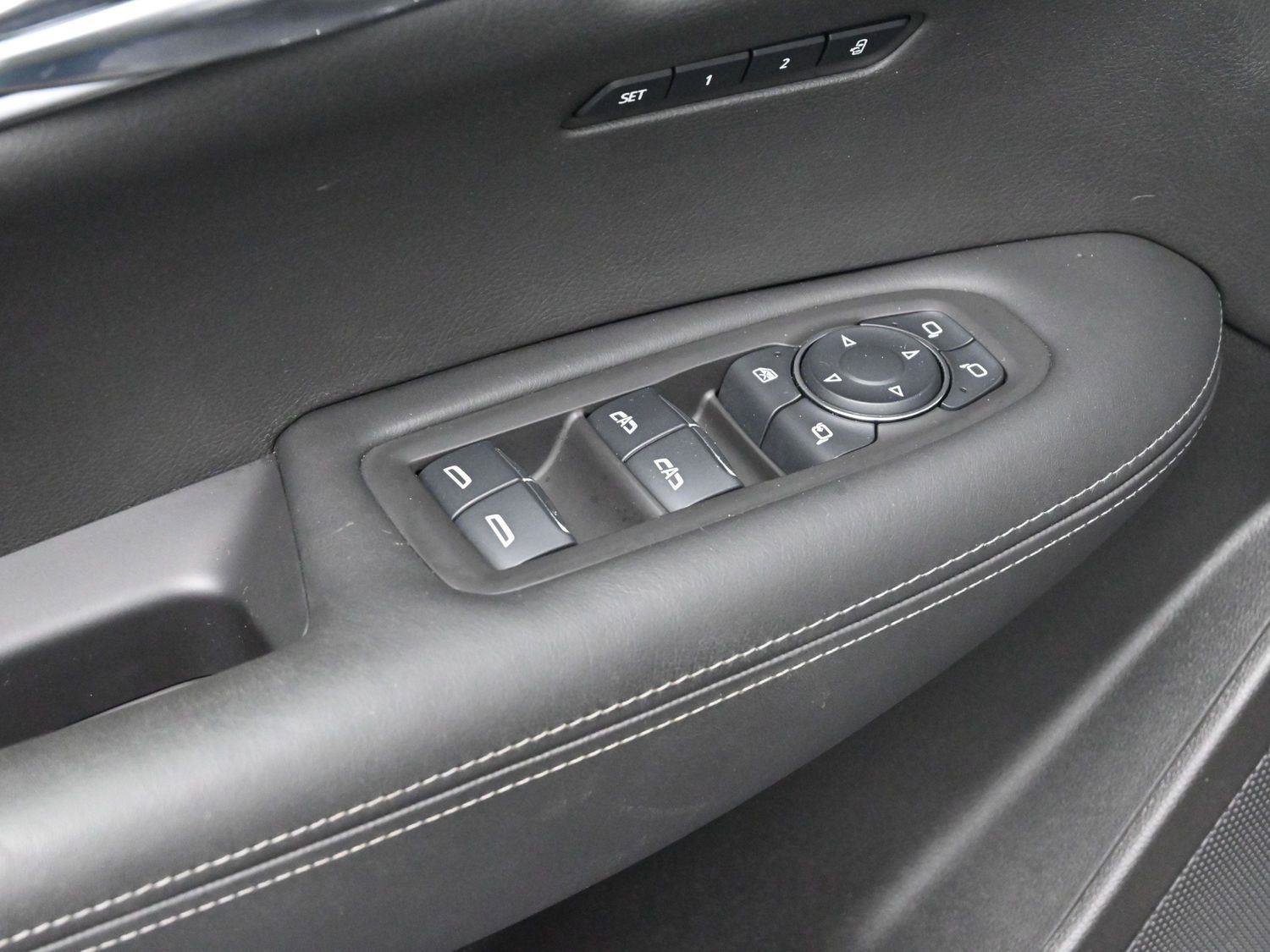 Certified 2024 Cadillac XT6 Sport w/ Platinum Package image 14