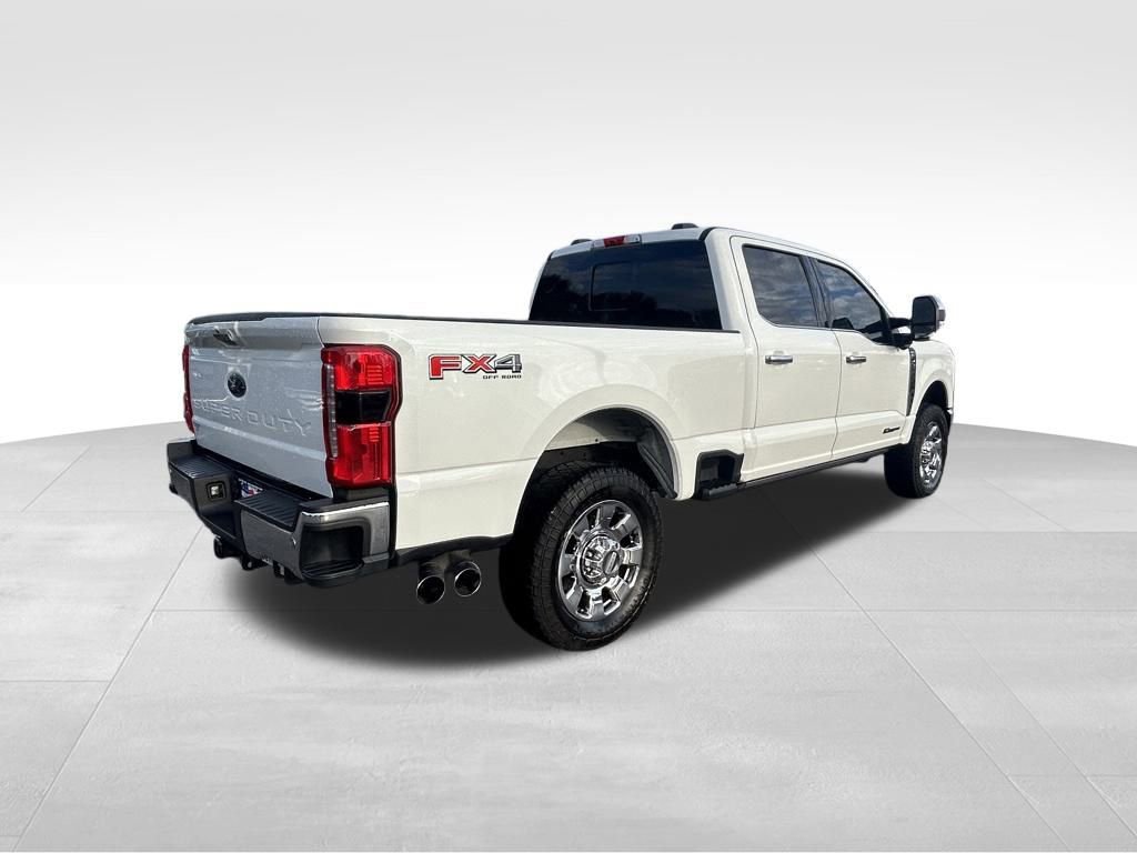 Used 2023 Ford F250 Lariat w/ Lariat Ultimate Package image 3