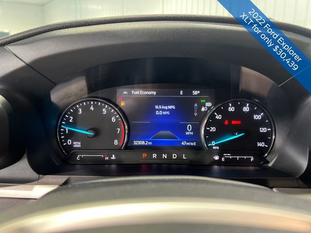 Used 2022 Ford Explorer XLT w/ Equipment Group 202A image 15