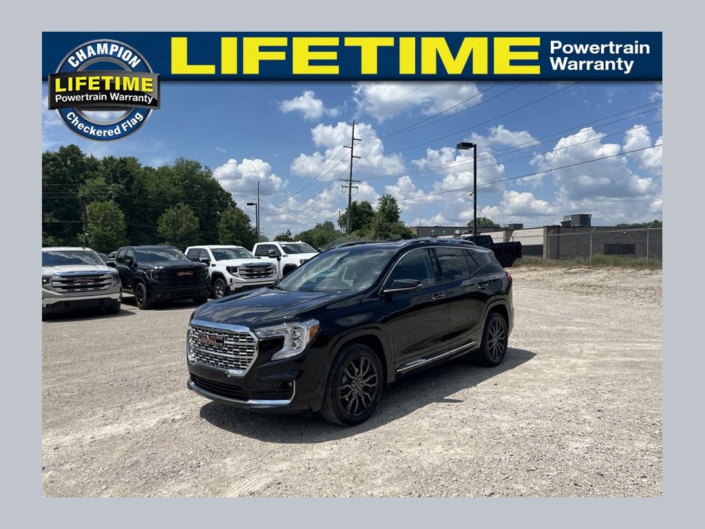 Used 2023 GMC Terrain Denali w/ Black Diamond Edition
