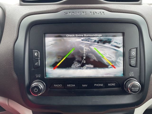 Used 2016 Jeep Renegade Latitude image 16