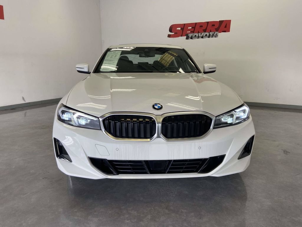 Used 2025 BMW 330i xDrive Sedan w/ Convenience Package AWD/4WD image 6