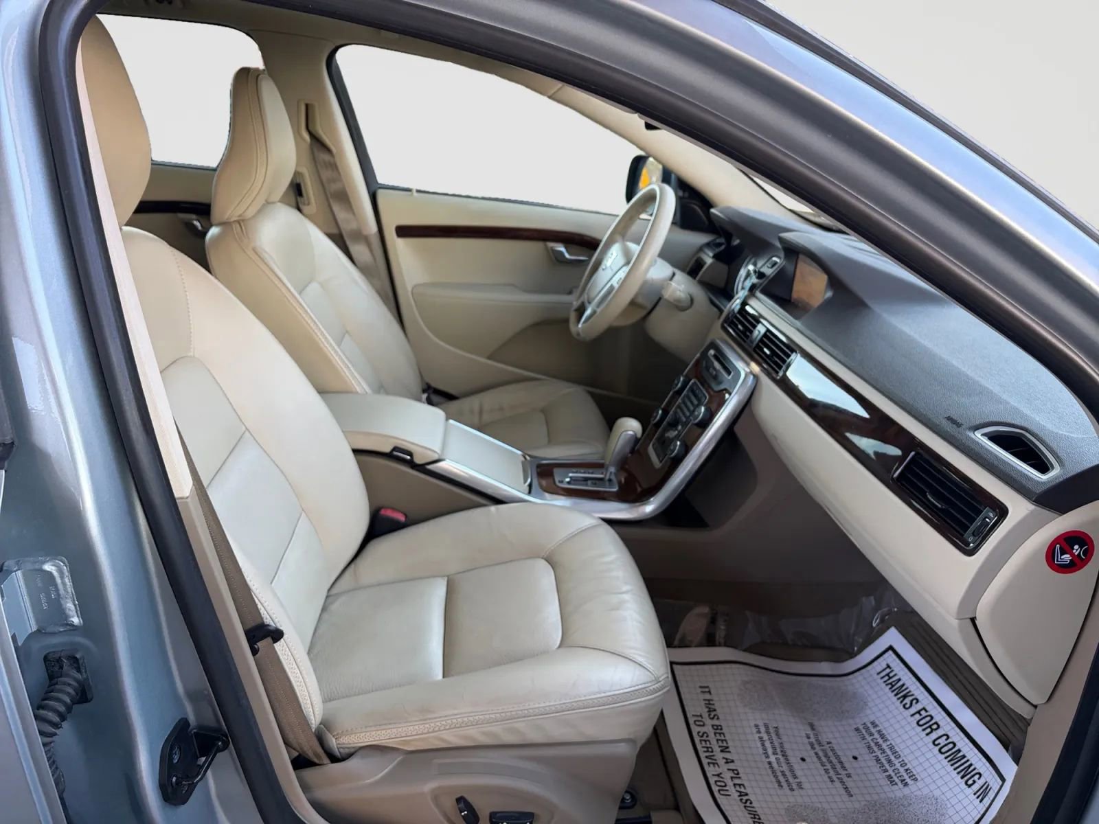 Used 2012 Volvo XC70 T6 image 18