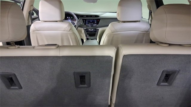 Used 2021 Cadillac XT5 Premium Luxury image 21