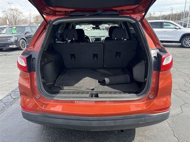 Used 2020 Chevrolet Equinox LS w/ LPO, Floor Liner Package image 24