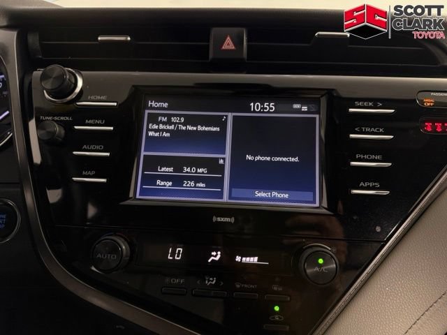 Used 2020 Toyota Camry SE w/ Convenience Package FWD image 21