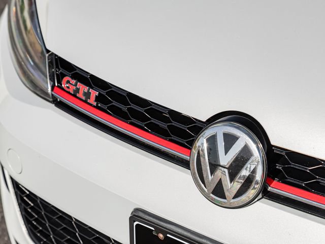 Used 2019 Volkswagen GTI S FWD image 11