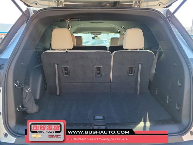 Used 2022 Chevrolet Traverse LS image 7