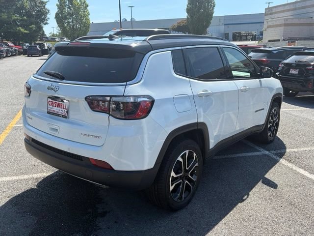 Used 2023 Jeep Compass Limited AWD/4WD image 8