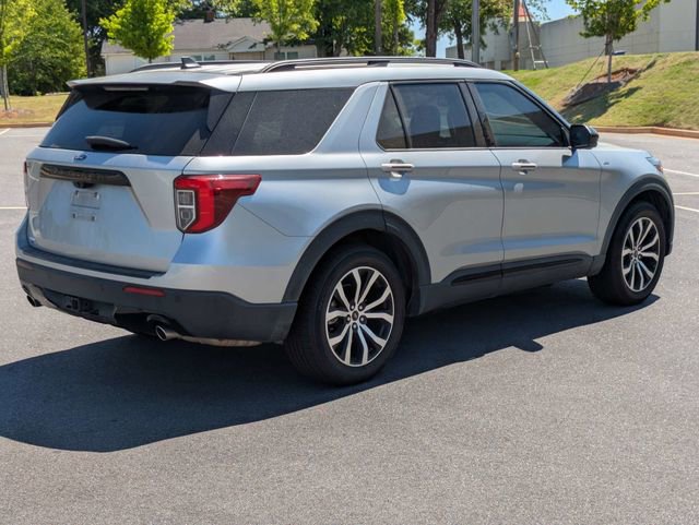 Used 2022 Ford Explorer ST-Line w/ Class IV Trailer Tow Package RWD image 4