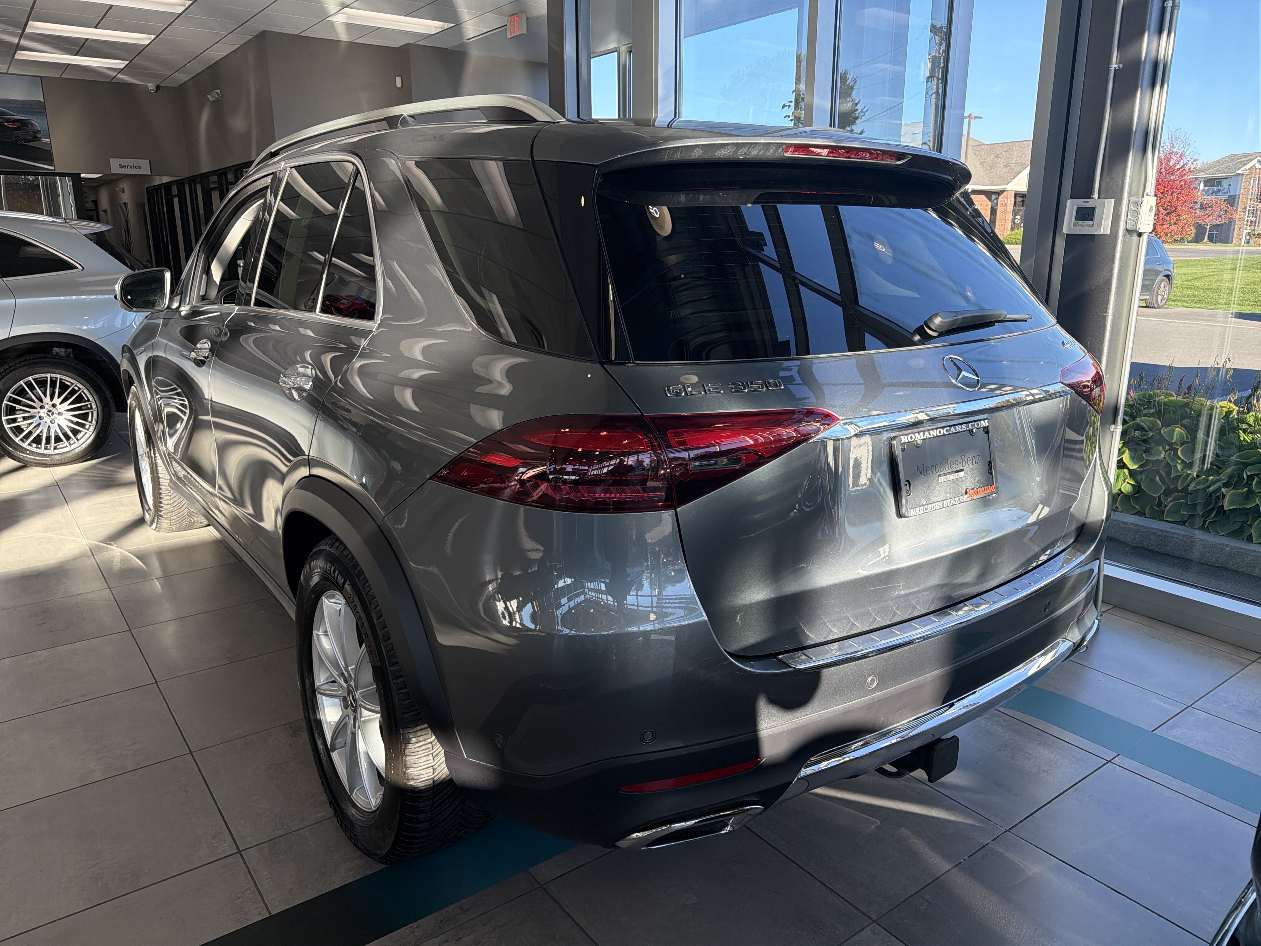 Used 2026 Mercedes-Benz GLE 350 4MATIC image 5