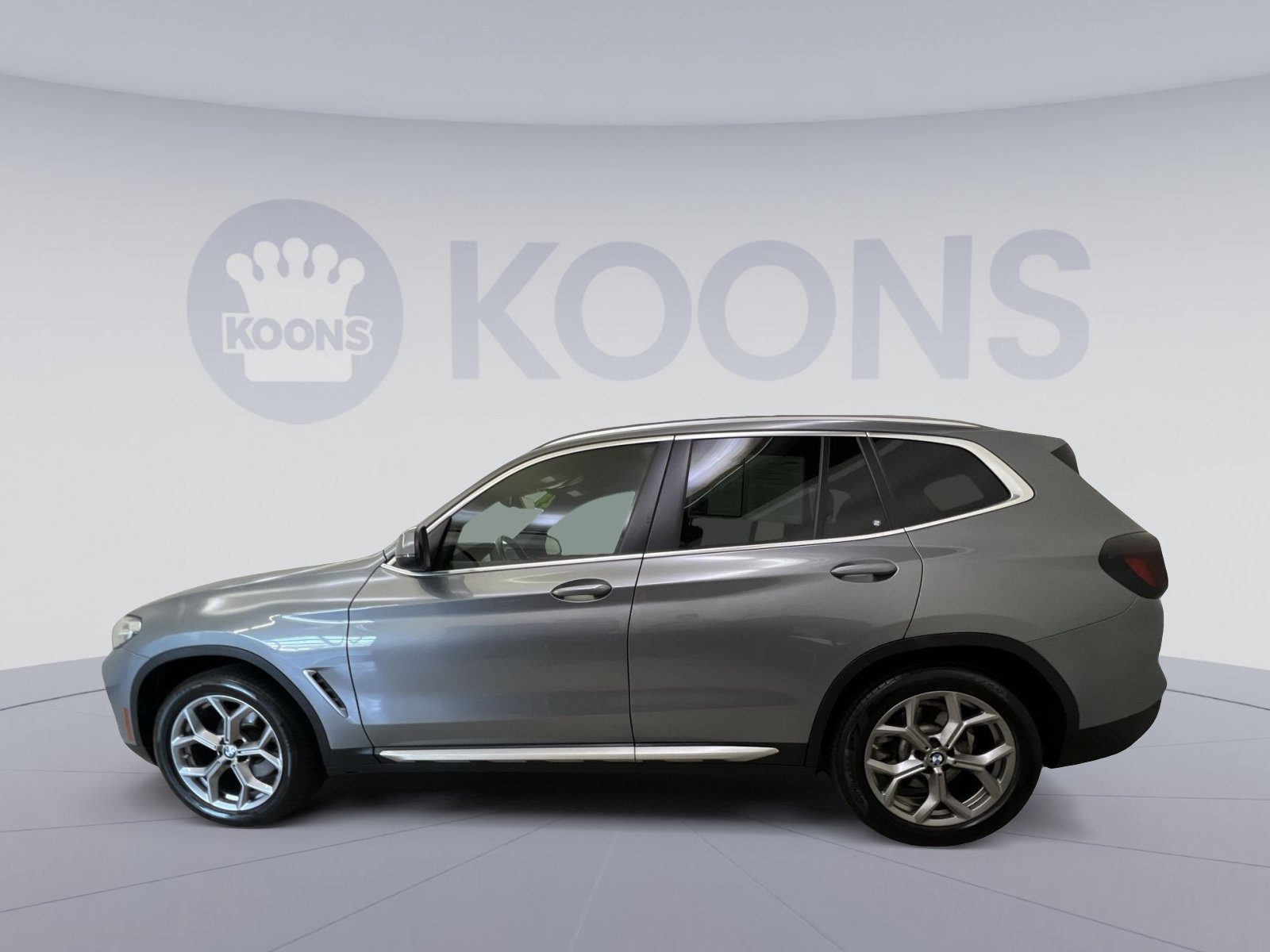 Used 2024 BMW X3 xDrive30i w/ Premium Package AWD/4WD image 5