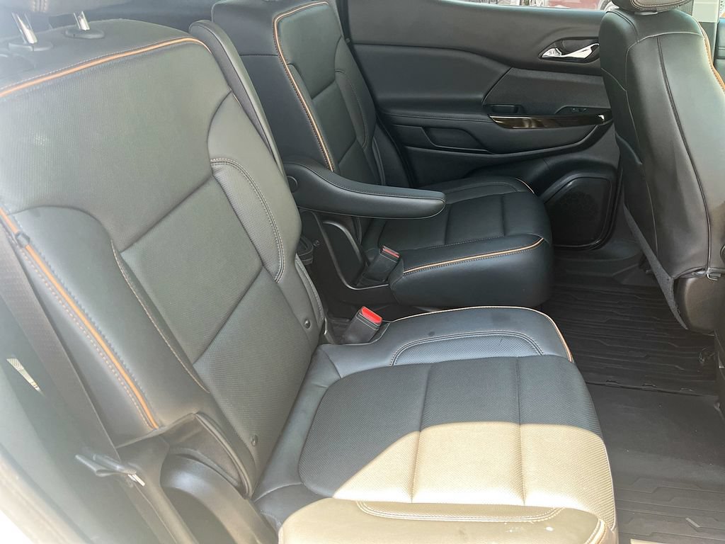 Used 2023 GMC Acadia AT4 w/ Technology Package AWD/4WD image 28