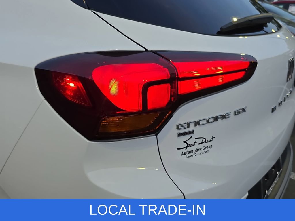 Used 2024 Buick Encore GX Preferred AWD/4WD image 33