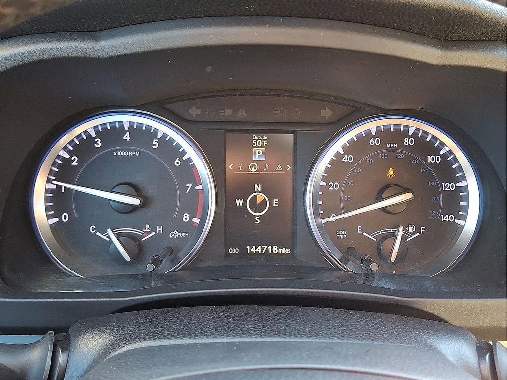 Used 2014 Toyota Highlander XLE image 21