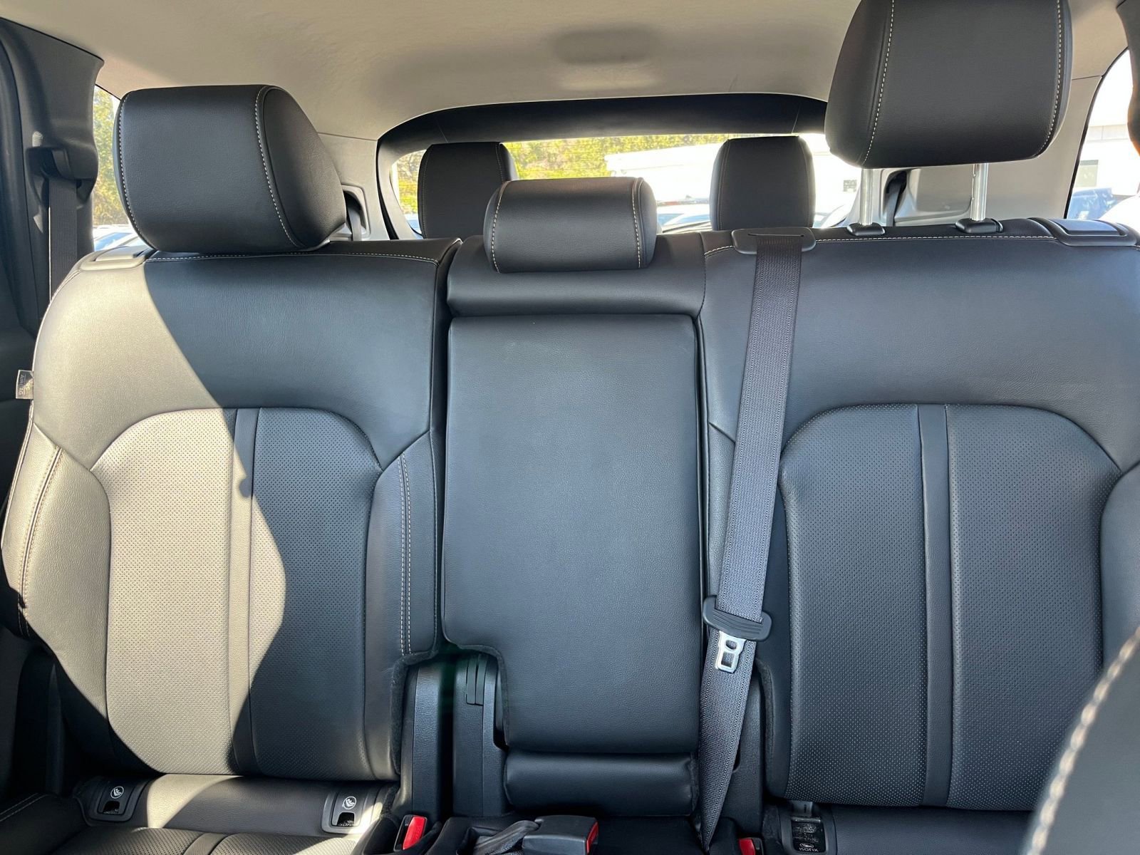 Used 2025 MAZDA CX-90 3.3 Turbo w/ Preferred Package AWD/4WD image 41